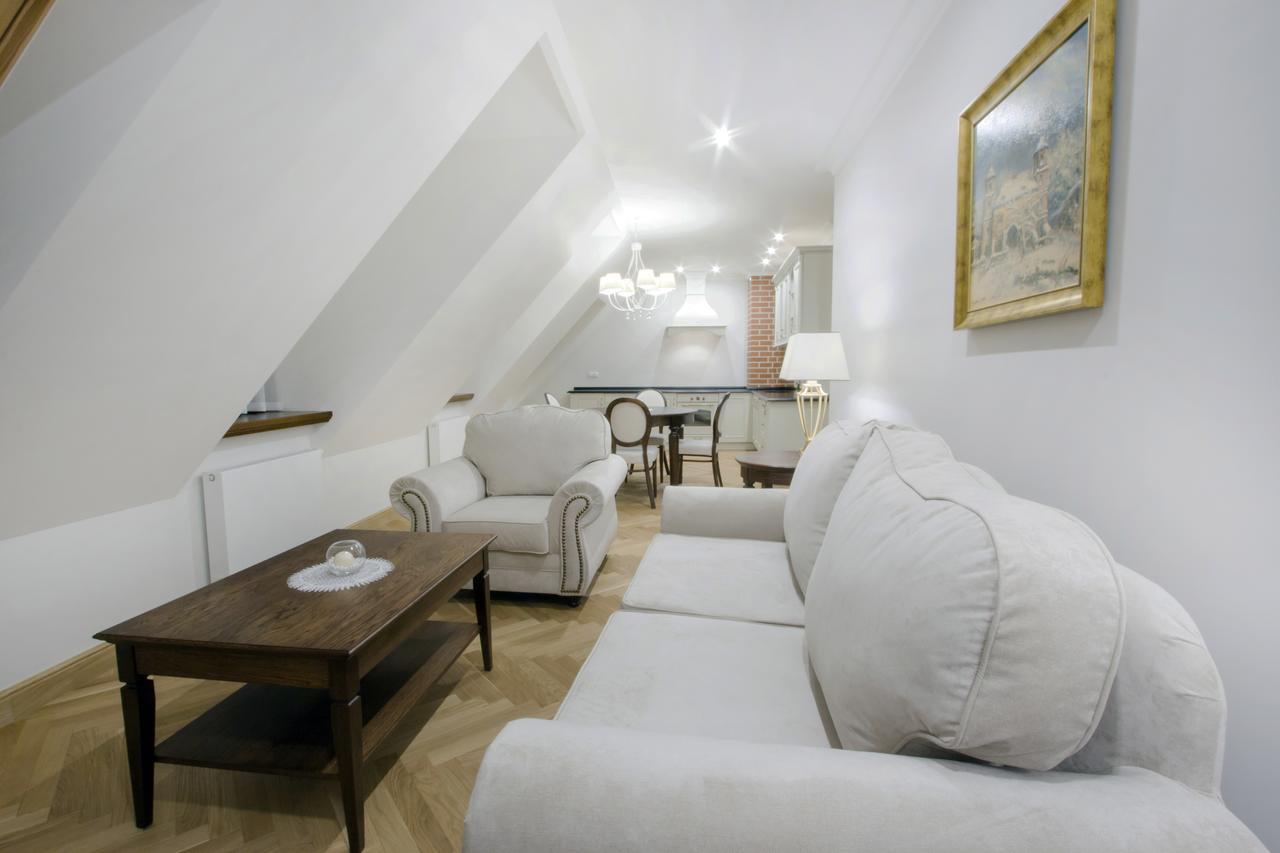 Toszek Hg Hotel מראה חיצוני תמונה