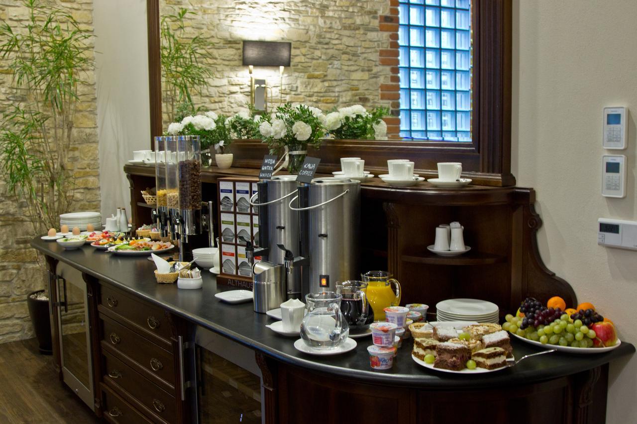 Toszek Hg Hotel מראה חיצוני תמונה
