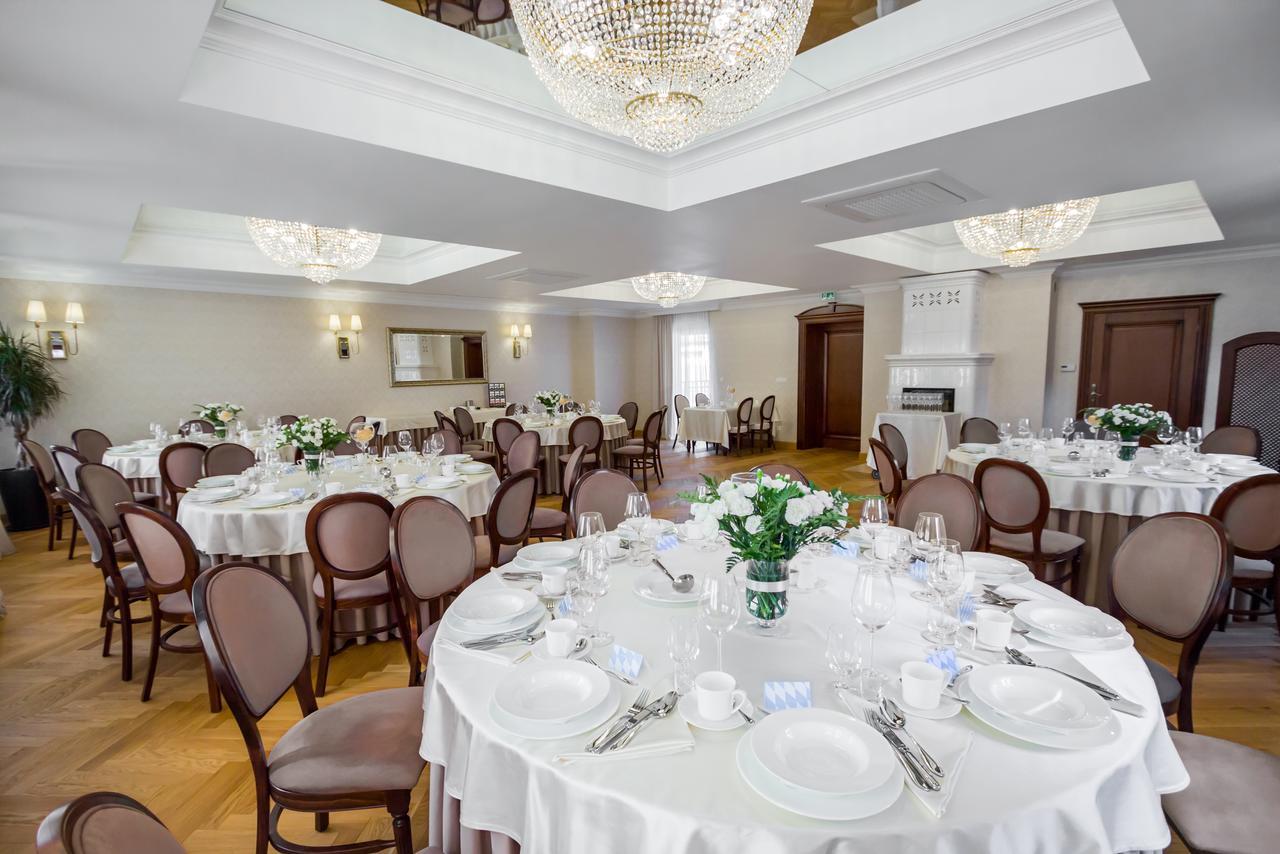 Toszek Hg Hotel מראה חיצוני תמונה